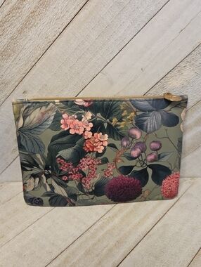 Ipsy Small Purple and Green Antique Floral Makeup Bag